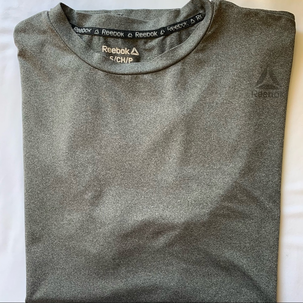 Reebok T-shirt
